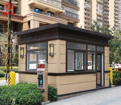 小區(qū)、學(xué)校、政府真